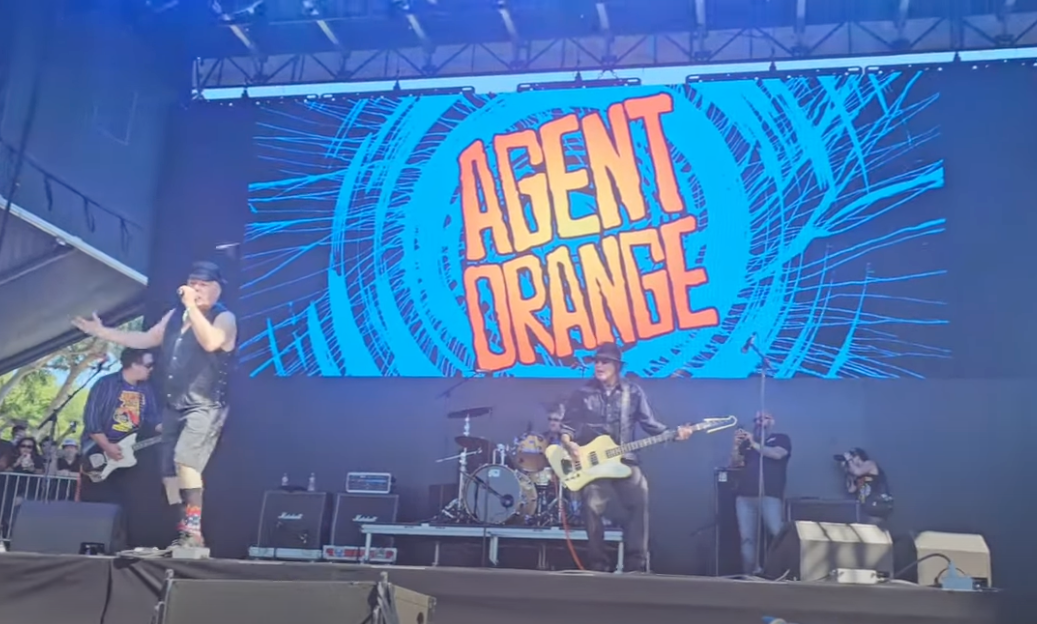 JELLO BIAFRA PERFORMS "POLICE TRUCK" WITH AGENT ORANGE AT NO VALUES 2024